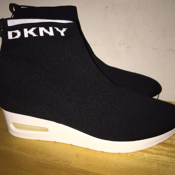 dkny sock shoes
